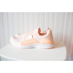 APL TechLoom Bliss Sneaker Trainer 10 NEW FLAW